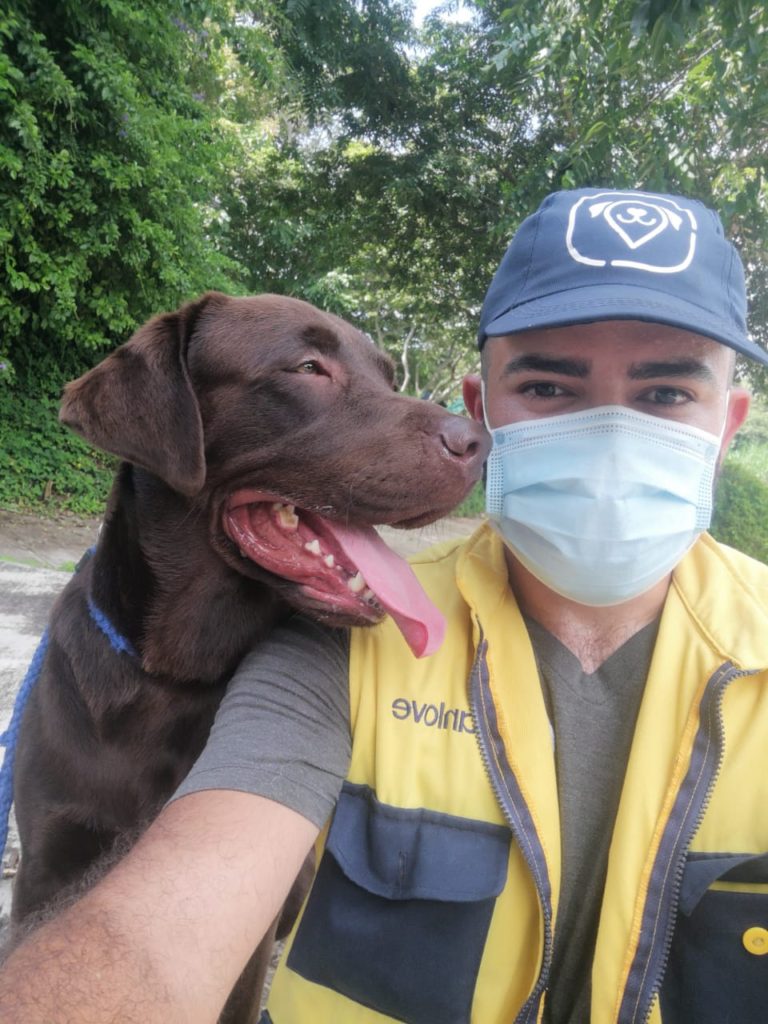 CanLove, innovando la industria de los servicios caninos en El Salvador
