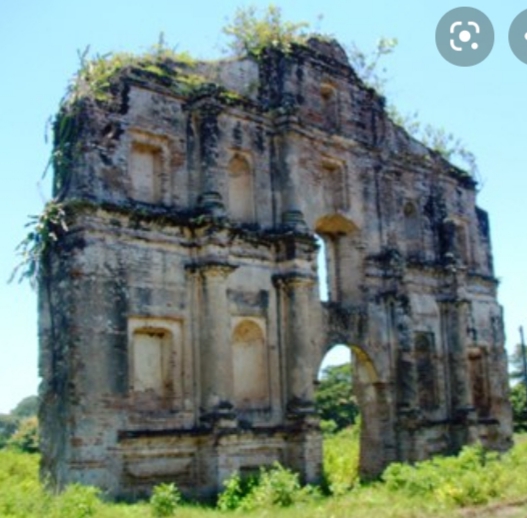 ruinas de iglesia de Ostúa en Metapán