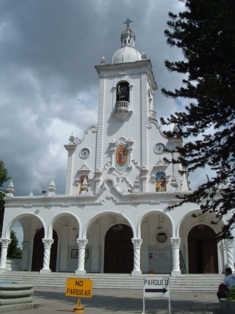 Basílica de Guadalupe finalizada en 1953.