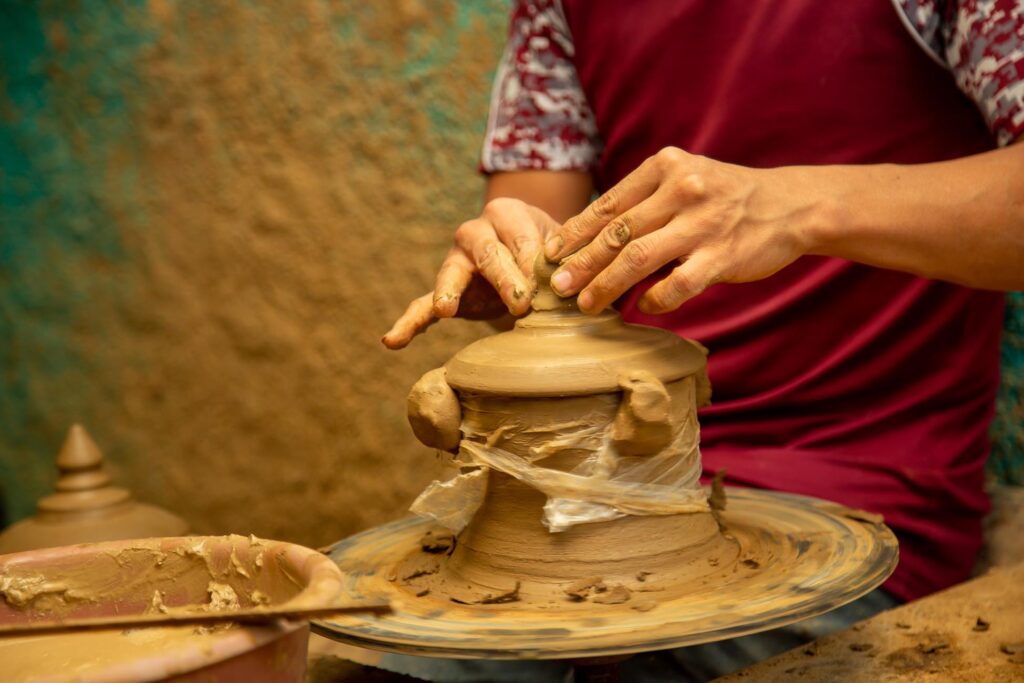 Artesanías de El Salvador -  La alfarería es un arte característico de Ilobasco, uno de los centros de producción de artesanías en barro más importantes del país.