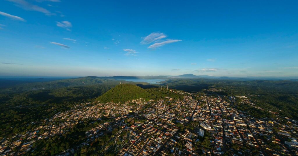 Vistazo aéreo del municipio de Cojutepeque. 