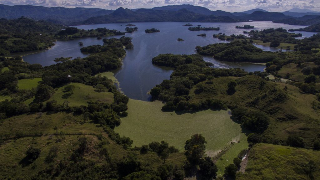 Sitios Ramsar en El Salvador - Embalse Cerrón Grande.